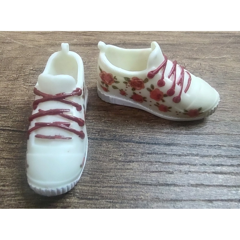 Disney ily 4Ever 11" Doll Belle Beauty Beast Rose Print Tennis Shoes Z26